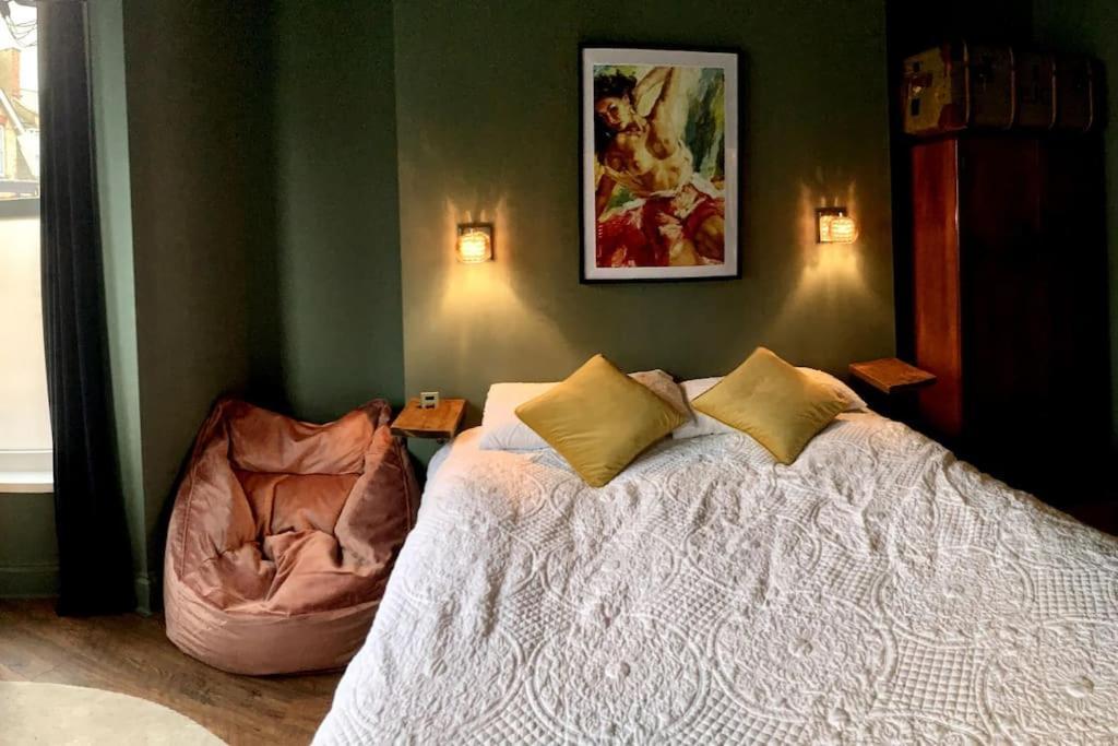Chic Townhouse Near Tunnels Beaches Ilfracombe Eksteriør bilde