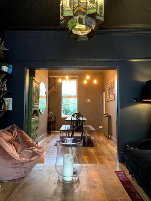 Chic Townhouse Near Tunnels Beaches Ilfracombe Eksteriør bilde