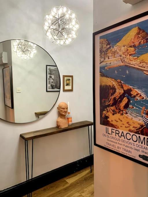Chic Townhouse Near Tunnels Beaches Ilfracombe Eksteriør bilde