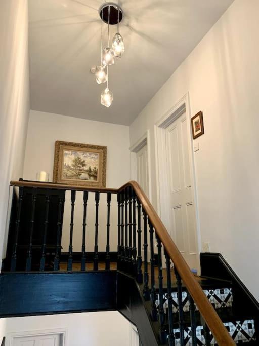 Chic Townhouse Near Tunnels Beaches Ilfracombe Eksteriør bilde