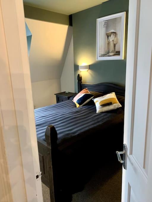 Chic Townhouse Near Tunnels Beaches Ilfracombe Eksteriør bilde